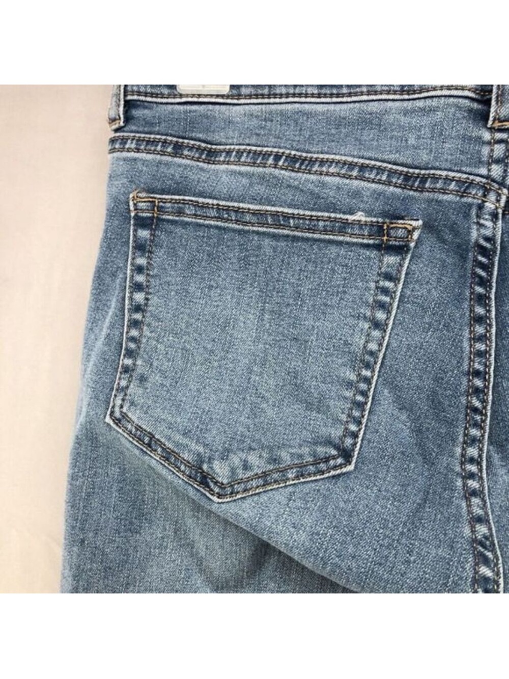 NYC & SOHO • Distressed High-Rise Skinny Jeans with Sequin Embellishments Curvy - Picture 7 of 14
